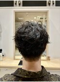 メンズスパイラルパーマスタイリングバージョン/ワックス仕上げ