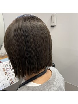 フニフニ(fni.fni) カット＋カラー＋泡パック＋マスク＋marbb