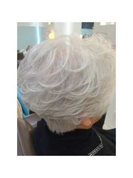 パーティー PAR-TY 阪神西宮店 グレイヘア パーマ