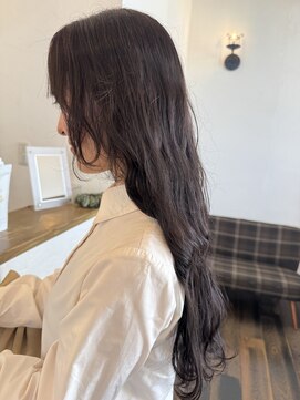 ヘアー ミュゼ 大西店(HAIR Musee) フェイスライン切り込みロングスタイル