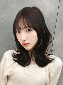 クム(kumu) 【kumu】ミディアムレイヤー/顔周りカット/栄/名古屋