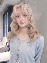 ソル ジングウマエ(SOL JINGUMAE) ハイトーンペールピンクミルクティーベージュ顔周りレイヤー韓国