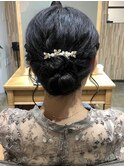 【buZonブゾン】アクセサリー映えるシンプルシニヨン