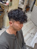 グルーマーズトウキョウ(GROOMER/S TOKYO) men's/メンズ/リバースセンターパート/ニュアンスパーマ/神保町