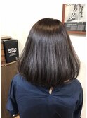 ツヤツヤ内巻きボブ