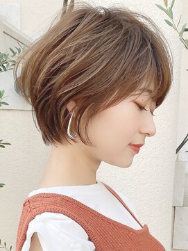 アンド ストーリーズ(&STORIES) アッシュブラウンマニッシュワンサイド/20代/30代/40代/ショート