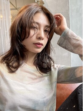 レティ(lety) ミディアム×ウェーブパーマ　こなれ感が出る大人の人気ヘア