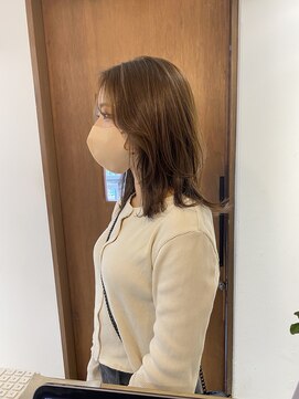 ハグ 横浜(HUG) くすみベージュ