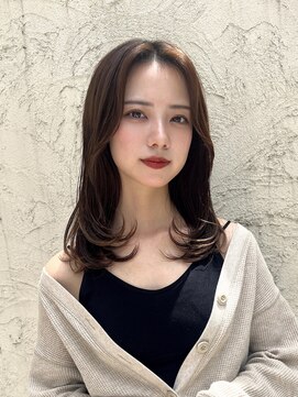 ロンド ストラーダ 心斎橋(Lond strada) 韓国前髪顔周りロング×インナーグレージュ[心斎橋/髪質改善]