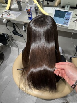 ロンドメリア 天神大名店(Lond Melia) ★くびレイヤーエモージュインナーグレージュ前髪ピンクベージュ