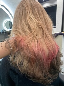 カルフール ロハス 草加東口店(Carrefour LOHAS) チークカラー