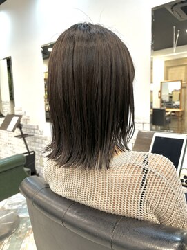 リノナ(Linona) ☆小顔効果カット インナーカラー グレーベージュ 髪質改善 韓国