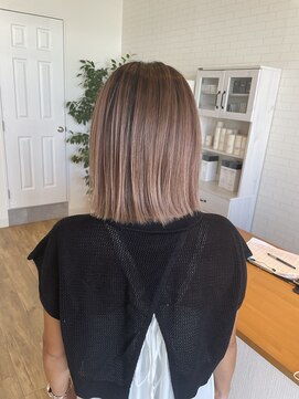 グリーンルームセカンド 結城店(GREEN ROOM. 2nd) ボブ 透明感カラー