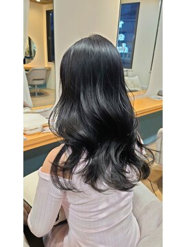 セリオン 祐天寺(CES LIONS) 【レイヤー・ヨシンモリヘア】大人女性のキレイめヘアにオススメ