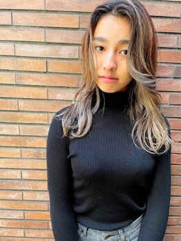 経験豊富なスタイリストが、あなたのライフスタイルに合わせたこなれ感のあるスタイルをご提案[代官山駅]