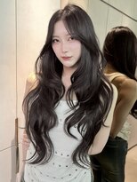 グロー オオミヤ アネックス 大宮(GLROW OMIYA ANNEX)&nbsp;フェミニンロング×レイヤーカット顔周りブリーチなし[大宮]