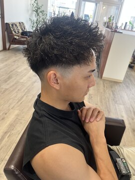 ティーアウト(T-OUT) ツイストスパイラル×ローフェード