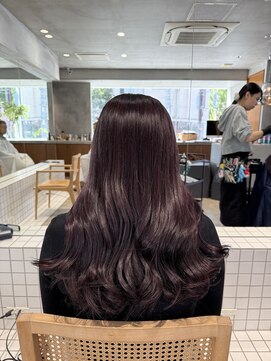 ニーイチイチ(211) ラベンダーピンク/黒髪