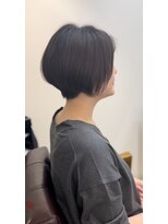 エレノア 自由が丘店(Eleanor)&nbsp;自由が丘/刈上げショート/トリートメント/イルミナカラー