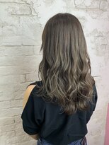 プライズ アイリス 池袋東口店(prize Iris)&nbsp;カーキグレージュ　イルミナカラー　池袋　HARUKA