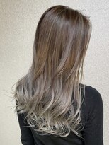 シャンプーボーイ 宮崎駅前店(SHAMPOO BOY)&nbsp;ホワイトシルバー(^^)