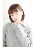 パツっとバングのナチュラルボブスタイル
