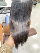 フォルテ 島田店 ストレート ツヤ髪スタイル