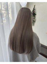 アトリエマイ 西新井東口店(MAI) シルバーベージュ／シルバーカラー/ブリーチカラー
