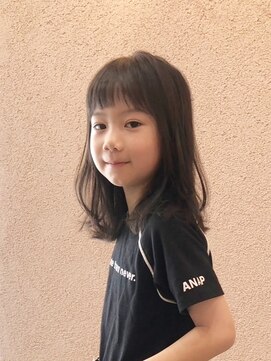 トリコ 柏(tricot) ミディアムストレートスタイル