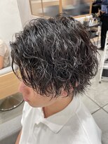 ステアケース 武蔵小杉店(stair:case)&nbsp;ウルフ×センターパート×波巻きパーマ