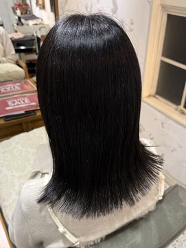 サンバイセライロ 千葉(SAN. by celilo) ミディアムボブ × ブルーブラック【千葉優希】