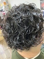 ヘアーブティック バグース(HAIR BUTIQUE Bagus)&nbsp;３ミリフルツーブロックスパイラルパーマ