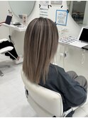 ♪伸びても気にならないシャドールーツ×サイドレイヤーカット