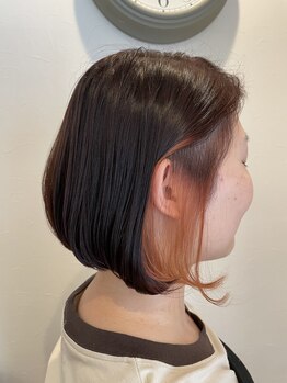 ミューズ 塩釜口店(MUSE)の写真/[天白/塩釜口]レイヤーカット×ポイントカラーを駆使した、顔周りのデザインで小顔魅せも抜群♪