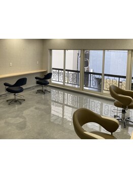 【NEW OPEN】堺東駅徒歩1分！高技術×ハイセンスな施術を是非体験してください。24時まで毎日営業◎