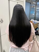 ビブ(VIV)&nbsp;黒髪ロングスタイル