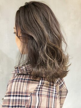 アイティー バイ アルバム 浦和店(IT by ALBUM) スモーキーベージュ_オリーブカラーハイライトカラー_ba249241