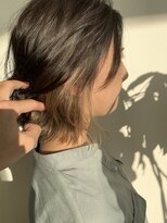 クマ(kuma.)&nbsp;インナー/ミディアムヘア/ゆるウェーブ