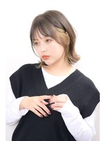 アミュレ(Amule)&nbsp;インナーカラーホワイトグレージュフェザーバング大人かわいい