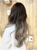 グラデーションカラーでオシャレ度アップ!
