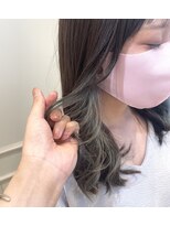 ヴィーヴォ 天六店(VIVO)&nbsp;【VIVO】池田 インナーカラー アイスグレージュ大人かわいいヘア