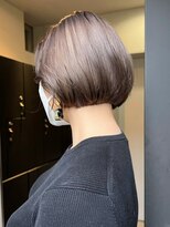 アイティーバイアルバム 八王子店(IT by ALBUM)&nbsp;ミルクティーボブ_グレージュカラーボブウルフ_ba401681