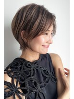 フラミューム 恵比寿(flammeum)&nbsp;大人可愛い20代30代40代黒髪前下がりショートボブ丸みショート