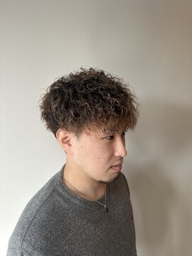 トラッド(TRAD) ツイストスパイラルパーマ×茶髪スタイル