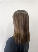 白髪ぼかしハイライト　グレージュ　グラデーション
