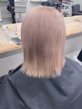 ベレーザ 渋谷(BELEZA) 10617秋色くすみベージュシャギーボブレイヤーオリーブベージュ