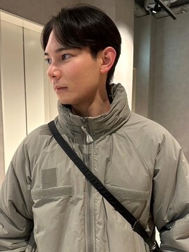 メンズサロン ブロック(Men's Salon bloc) センターパート　マッシュ　メンズショート　ビジネスヘア　30代