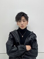 キング 高槻(K!ng)&nbsp;ハイライトカラーミルクティーベージュレイヤーカット