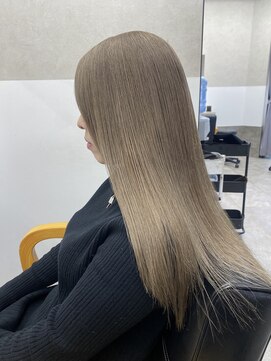 ジゼル 小倉(GiseL) グレージュ　かじ