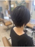ショートボブ